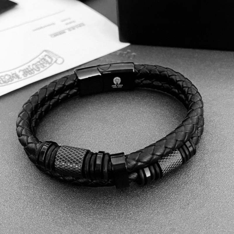 Ch**me He**ts bracelets